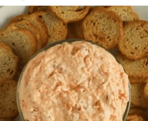 Vegan Pimento Cheese, Easy Nutritious Snacks, Vegan Mozzarella Sticks, Vegan Broccoli Salad, Pimento Cheese Recipe, Vegan Stuffed Peppers, Tofu Chicken, Vegan Fried Chicken, Pimento Cheese Recipes