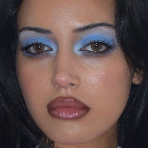 Home / X Blue Eyeshadow Makeup, Bold Lip Makeup, Blue Makeup Looks, 90s Makeup, Big Blue Eyes, Cindy Kimberly, Blue Eyeshadow, Vedic Astrology, Baddie Makeup