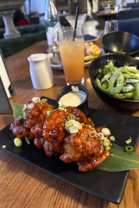 chicken wing, hot and honey sauce, chicken dinner ideas, crispy chicken wings Chicken Wings Aesthetic, Wings Aesthetic, Chicken Dinner Ideas, Crispy Chicken Wings, Big Appetite, Sauce Chicken, Honey Sauce, Chicken Wing, Crispy Chicken