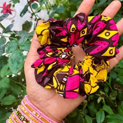 Our African Ankara scrunchies are now available. Click the link in bio. #lipglossrepost #lipglossislife #lipglossmixing #lipglossph #lipglossqueen #lipglossbusiness #lipglosscollector #lipglosstubes #lipglossnyx #lipglosswardah #lashesmink #individualminklashes #minklashestampa African Ankara, Lip Gloss Tubes, Mink Lashes, African Print, Hair Jewelry, Scrunchies, Lip Gloss, Lashes, Kids Outfits