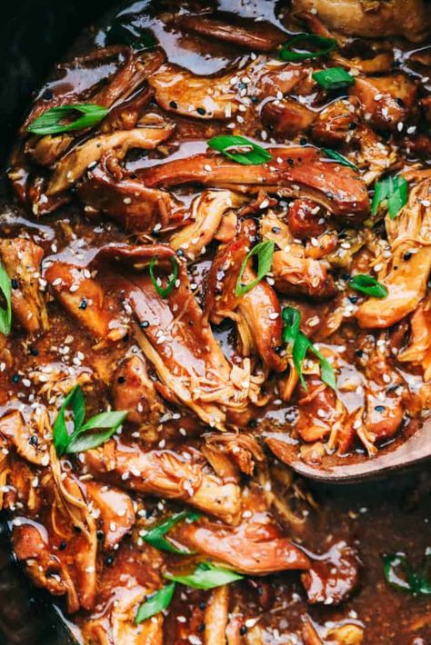 Slow Cooker Honey Garlic Chicken, Honey Soy Chicken, Slow Cooker Teriyaki Chicken, Slow Cooker Chicken Thighs, Slow Cooker Dinner Recipes, Slow Cooker Teriyaki, Soy Chicken, The Recipe Critic, Recipe Critic