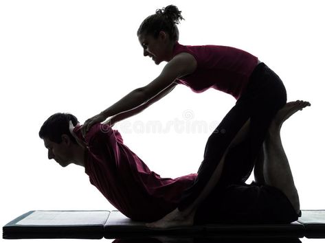 Man Giving Massage To Woman, Massage Photoshoot, Massage Black, Thai Yoga Massage Therapy, Thai Massage Benefits, Thai Massage Images, Massage Images, Thai Yoga Massage, Thai Massage