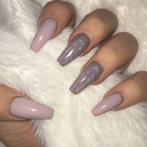 Yes or no? Por favor comenta👇🏻 💝 sígueme @unasmipiti 💝@unasmipiti 💘Tag a tus amigas 💕 Purple Nail, Acrylic Nail Art, Acrylic Nails Coffin, Birthday Nails, Halloween Make, Pretty Acrylic Nails, Best Acrylic Nails, Nail Polishes, Long Acrylic Nails