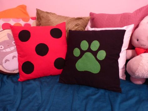 Miraculous Ladybug Gift Ideas, Miraculous Ladybug Room Decor, Miraculous Ladybug Diy, Ladybug Diy, Ladybug Room, Miraculous Ladybug Toys, Miraculous Ladybug Party, Ladybug E Catnoir, Ladybug Crafts