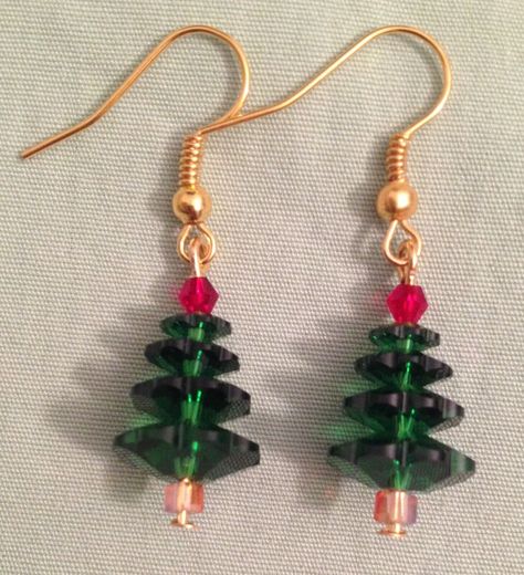 Diy Christmas Earrings, Christmas Tree Beads, Crystal Christmas Tree, Crystal Christmas, December Photography, Noel Art, Tree Earrings, Christmas Tree Earrings, Beaded Christmas Ornaments