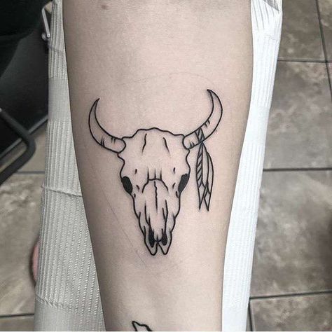 Western Tattoo Ideas, Skull Simple, Cow Skull Tattoos, 27 Tattoo, Tattoo Ideas Simple, Western Tattoo, Bull Skull Tattoos, Cowgirl Tattoos, Cow Tattoo