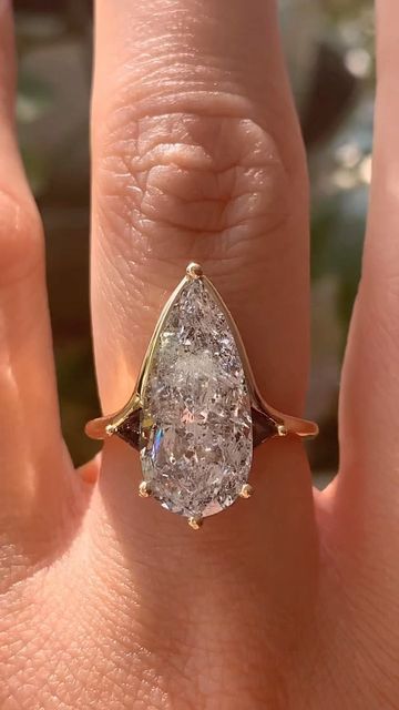 Gold And Silver Jewelry, Future Engagement Rings, Pear Ring, Pear Shaped Engagement Rings, Diamond Stacking Rings, Pear Engagement Ring, Dream Engagement, Dream Engagement Rings, Classy Jewelry