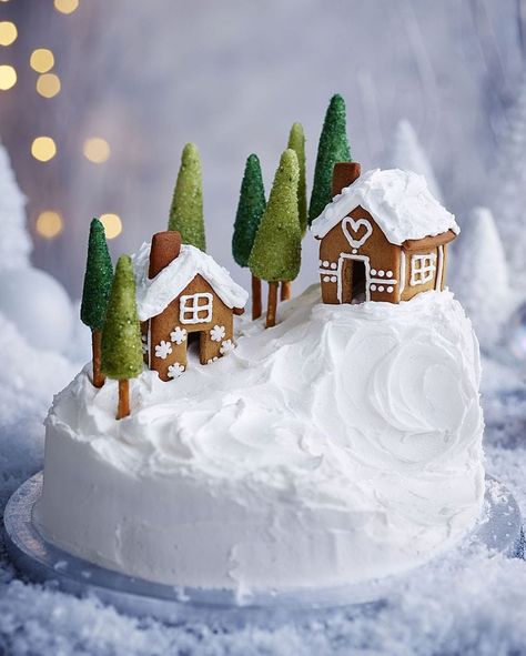 Best Christmas Cake Recipe, Christmas Cake Decoration, Cake Decoration Ideas, Christmas Cake Pops, Christmas Cake Designs, Christmas Cake Decorations, Sticky Toffee Pudding, Christmas Cake Recipes, Gateaux Cake