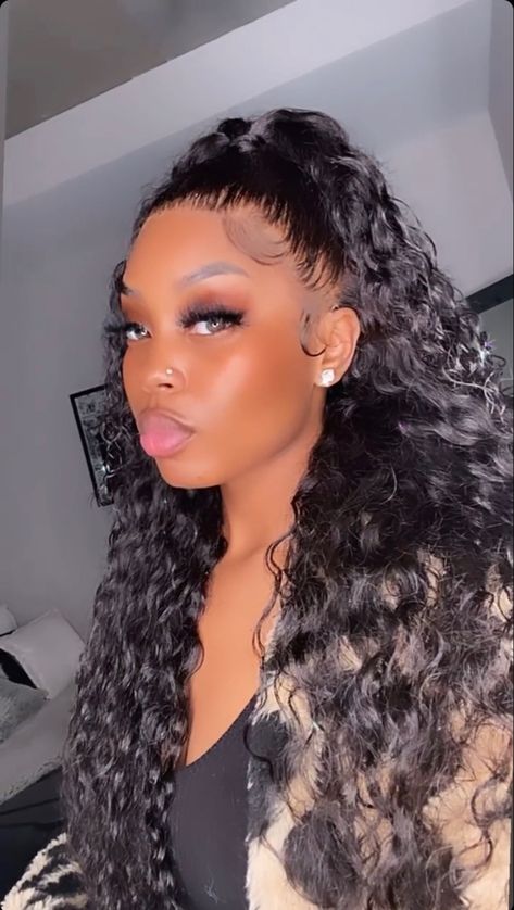 Wet Wavy Hair, Wavy Weave Hairstyles, Sophisticated Updo, Weave Bob Hairstyles, Wet And Wavy Hair, Straightening Natural Hair, Barbie Hairstyle, Frontal Wig Hairstyles, Curly Weave Hairstyles