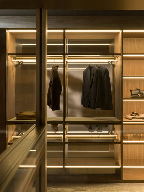 Master Wardrobe, Hanging Drawers, Luxury Closets, Closets Design, Wardrobe Systems, Luxury Closets Design, Pull Out Shelves, Space Room, Tropical House