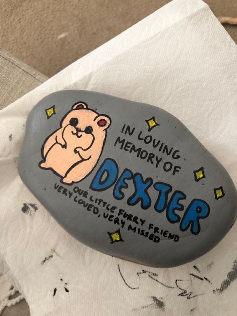 Hamster Memorial Ideas, Pet Grave Ideas, Pet Grave Marker Diy, Cat Tombstone, Hamster Memorial, Pet Gravestone, Pet Tombstone, Pet Cemetary, Tombstone Diy