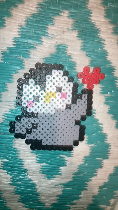 Pyssla Ideas Heart, Perler Beads Penguin, Penguin Perler Bead Patterns, Love Perler Beads, Snoopy Perler Bead Pattern, Valentines Perler Beads, Penguin Perler Beads, Penguin Pixel Art, Perler Bead Heart