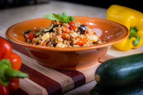 Insalata di Farro | Italian Barley Salad Recipe Barley Salad Recipes, Barley Salad, Chopped Cheese, Afternoon Delight, Salad Pasta, How To Eat Better, Dried Tomatoes, Orzo, Sun Dried Tomato