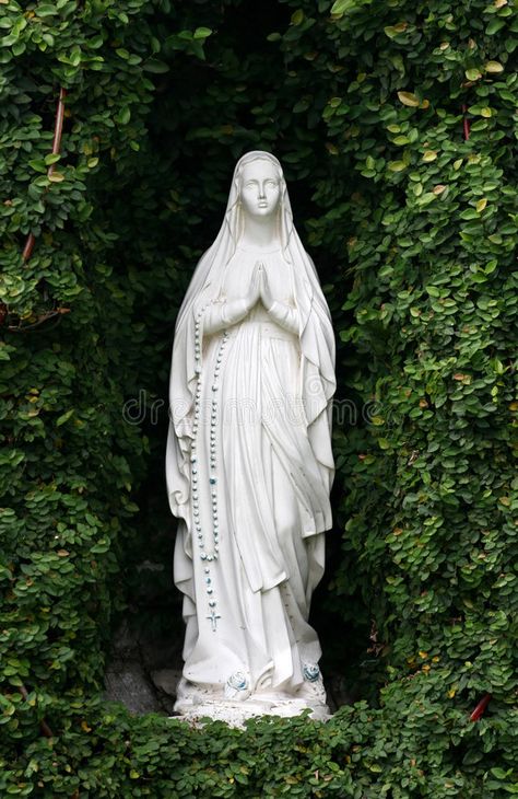 Mother Mary at grotto. Statue or figurine of Mother Mary at grotto , #affiliate, #Mary, #Mother, #grotto, #figurine, #Statue #ad Backyard Grotto, Mary Grotto, Our Lady Of Rosary, Marian Garden, Grotto Design, Mary Garden, Family Altar, Blessed Mother Statue, Sacred Garden