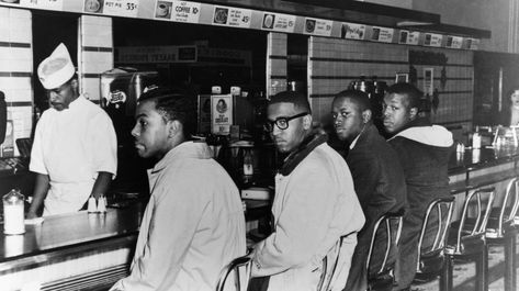 In February 1960, college students (from left) Joseph McNeil, Franklin McCain, Billy Smith and Clarence Henderson began a sit in protest at ... Greensboro Four, Carolina Do Norte, Wilde Westen, Bonnie Clyde, Civil Rights Movement, We Are The World, African American History, Black American, History Facts