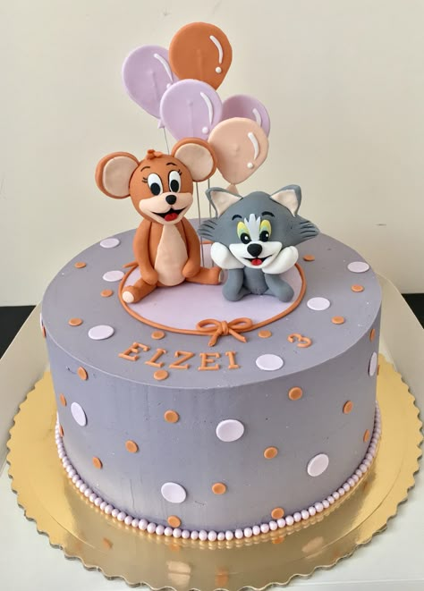 Tom And Jerry Cake Designs, Tom And Jerry Cake Ideas, Tom And Jerry Birthday Cakes, Cartoon Cakes For Kids, Cartoon Theme Cake, Tom And Jerry Birthday, Tom A Jerry, Baby Mickey Mouse Cake, Tom And Jerry Cake