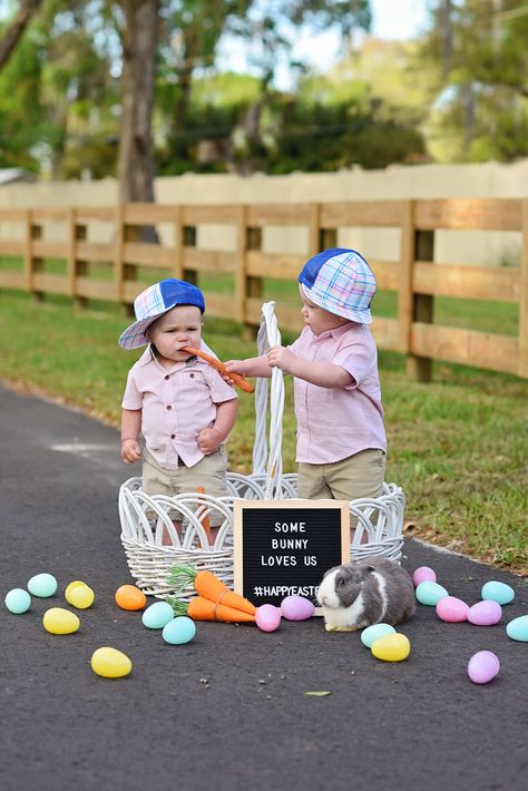 Siblings Easter Photoshoot, Easter Picture Ideas For Siblings, Twin Easter Pictures, Easter Pictures For Kids Siblings, 1st Easter Pictures, Kids Easter Pictures, Cute Easter Pictures, Baby Easter Pictures, Easter Baby Photos