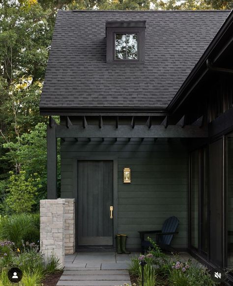 Black Ranch House Exterior, All Black House Exterior, All Black House, Green Exterior Paints, Green House Exterior, Michigan Cottage, Best Exterior Paint, Ranch House Exterior, Black House Exterior