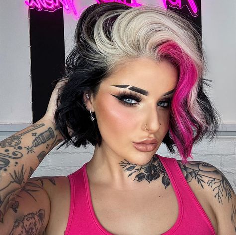 We're all about the placement and the POP 💥 @mollyhull_ always killing the Hot Hot Pink hair game 💗💋 #manicpanic #manicpanicprofessional #hair #haircare #hairstylist #hairinspo #healthyhair #hairstyles #hairsalon #crueltyfreebeauty #haircolor #veganhair #crueltyfreehairdye #saloninternational #saloncolour @creativeheadmag @prohairmag @hairdressersjournal @sallybeautyuk @salonservicesuk @astonandfincher @salonsdirect @adelprohairbeauty @salon_int 40 Af, Hair Color Placement, Split Dyed Hair, Hot Pink Hair, Hair Color Underneath, Creative Hair Color, Goth Hair, Hair Color Streaks, Neon Hair