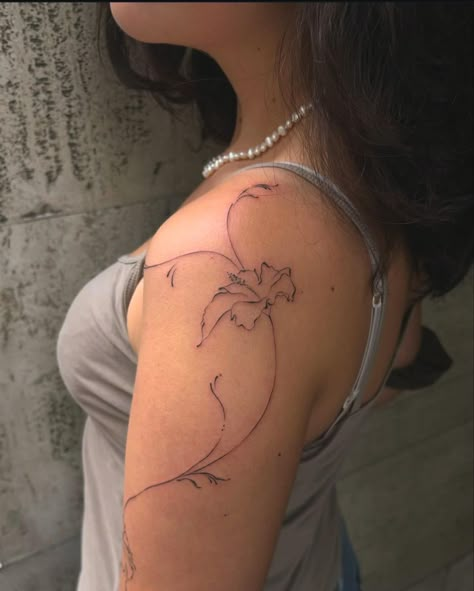 Small Pretty Tattoos, Classy Tattoos, Discreet Tattoos, Girly Tattoos, Subtle Tattoos, Elegant Tattoos, Feminine Tattoos, Little Tattoos, Simplistic Tattoos