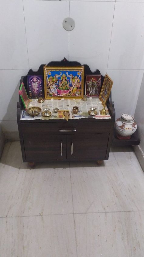 Pooja Table Ideas, Wooden Mandir Design For Home, God Idols For Pooja Room, Diy Pooja Mandir, Small Pooja Unit, Pooja Table, Puja Unit, Krishna Mandir, Mandir Designs