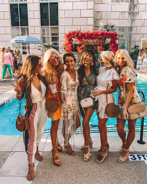 Business Chic Outfits, Pool Party Outfit, Kathleen Post, Ibiza Party, Instagram Follower, Pool Dress, Pool Party Outfits, Beach Party Outfits, Cute White Dress