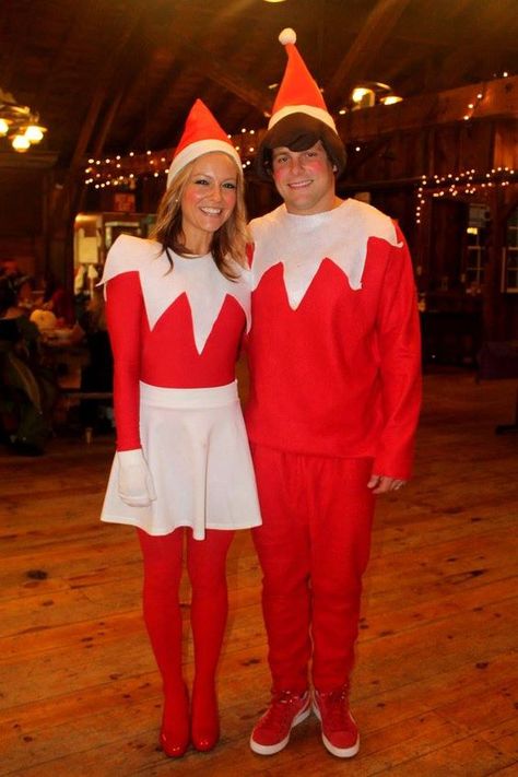 Christmas Outfits For Couples Elf On The Shelf Dress, Christmas Elf Costume Diy, Diy Elf Costume, Pinterest Couples, Christmas Character Costumes, Elf Diy, Diy Christmas Elves, Character Couples, Diy Christmas Outfit