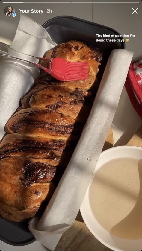 Babka Aesthetic, Baking Snapchat Stories, Bread Instagram Story, Baking Instagram Story Ideas, Food Ig Story, Story Captions, Ig Caption, Story Food, Cake Story