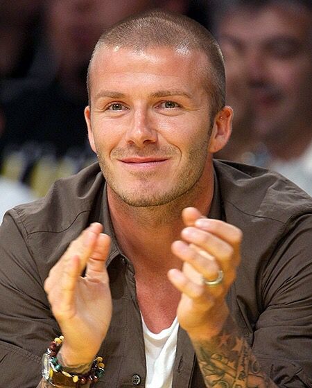 David Beckham David Beckham Shaved Head, Buzz Cut For Men, Shaved Heads, Bend It Like Beckham, Buzz Cuts, Shave My Head, Dream Man, Male Celebrities, Men Hair