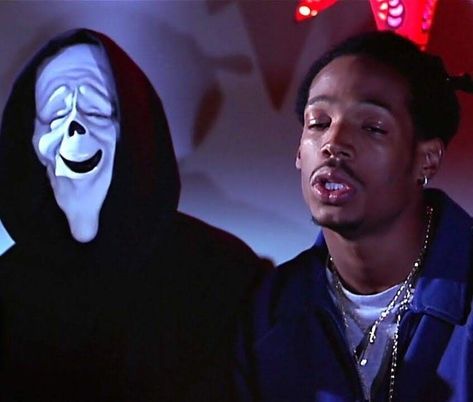 Scary Movie 1, Scarie Movie, Scary Movie 2, Marlon Wayans, Scary Movie Characters, Reaction Face, Scary Movie, Ghost Faces, Mood Humor