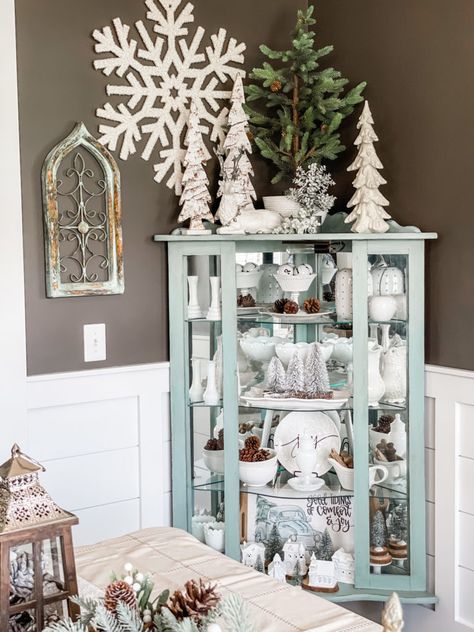 How To Decorate A Hutch, Hutch Decorating Ideas, Small China Cabinet, Curio Cabinet Decor, Christmas Hutch, Medium Hairs, Corner Curio Cabinet, Hutch Styling, Annie Sloan Graphite