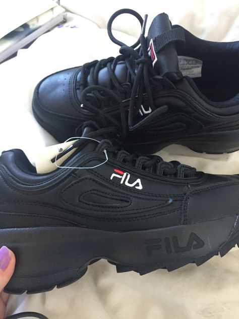 Red Fila Shoes, Mens Accessories Necklace, All Black Shoes, Shoes Outfit Fashion, Fila Shoes, Shoes Shoes, Accessories Necklace, All Black Sneakers, Spring Outfits