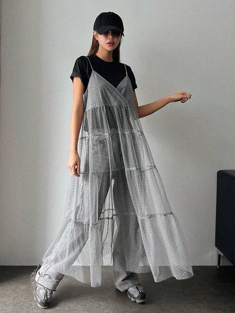 Mesh Dress Over Pants, Mesh Dress Over Jeans, Sheer Dress Over Pants, Transparent Dresses Outfits, Mesh Dress Outfit Street Style, Sheer Dress Over Jeans, Camisole Dress Outfit, Layered Dress Outfit, Sheer Dress Outfit