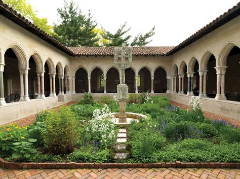 Villa Style Home, Architecture Courtyard, Roman Garden, John D Rockefeller, Unicorn Tapestries, Upper Manhattan, Cheap Pergola, Estate Garden, Deck With Pergola