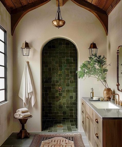 Bathroom Ideas Mediterranean Style, Mexico Bathroom Design, Spanish Style Guest Bathroom, Roman Inspired Interior Design, Mexican Tile Bathroom Ideas, 2000 Bathroom Remodel, Caribbean Bathroom Ideas, Spanish Style Bathroom Ideas, Simple Bathroom Aesthetic