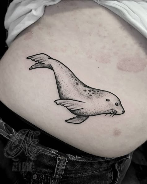 Seal Tattoos For Women, Seals Tattoo, Seal Tattoo Design, Small Seal Tattoo, Traditional Seal Tattoo, Cute Seal Tattoo, Seal Outline Tattoo, Sea Animal Tattoos For Women, Sea Lion Tattoo