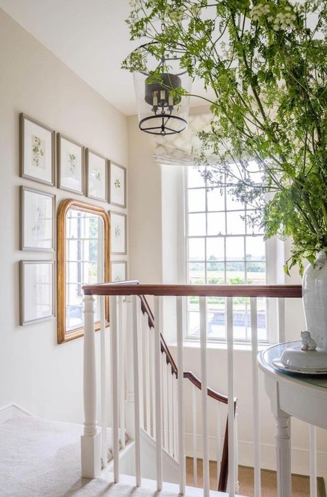 Farrow and Ball Slipper Satin - A Warm Off White - Emily May Kitchen Paintings On Canvas, Kitchen Paint Inspiration, Sean Symington, Farrow And Ball Hallway, Entry Staircase, Farrow And Ball Bedroom, Kitchen Paintings, White Hallway, Wimborne White