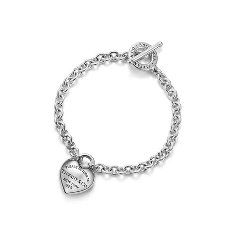 Tiffany Toggle Bracelet, Tiffany Toggle Necklace, Tiffany Charm Bracelets, Bridal Jewelry Bracelets, Tiffany Bracelet Silver, Pandora Bracelet Charms Ideas, Tiffany Bracelet, Tiffany And Co Bracelet, Tiffany And Co Jewelry