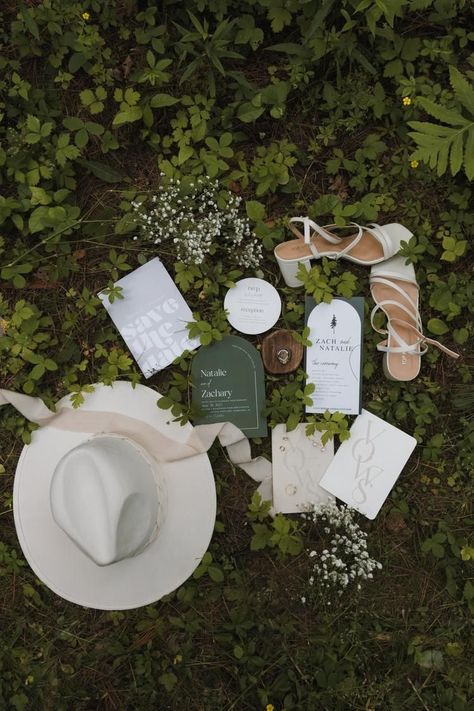 Bride and groom wedding day in Wisconsin state park woods and barn reception. Woodsy Wedding Photography, State Park Wedding Reception, State Park Wedding, Green Wedding Detail Shots, Elopement Flat Lay, Rustic Wedding Detail Shots, Western Wedding Flatlay, Wisconsin State Park Wedding, Wisconsin State Parks