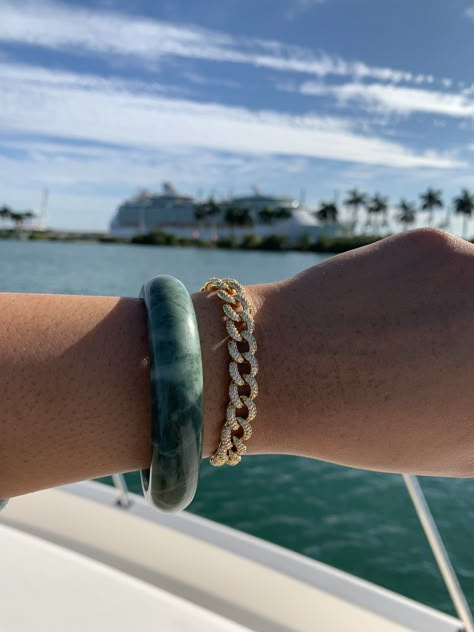 Jade Bracelet Jade Bangle Outfit, Jade Bangle Aesthetic, Jade Bracelet Aesthetic, Jade Bracelet Bangles, Bangle Outfit, Cas Outfits, Outfits Greece, Jade Fashion, Jade Charm