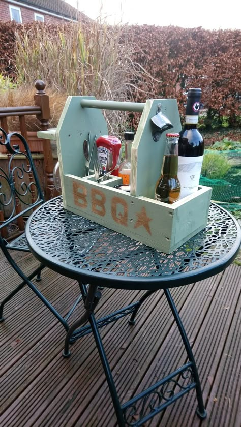 Bbq Caddy Diy, Bbq Caddy, Caddy Diy, Thrift Flip Ideas, Table Caddy, Wood Caddy, Woodworking Projects Table, Fire Pit Seating Area, Diy Wood Pallet Projects