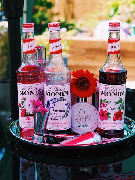 Floral And Fragrant Mocktails With Monin Syrups! - Black Tulip Beauty Non Alcoholic Drinks Bottles, Thing Aesthetic, Mojito Mix, Monin Syrup, Virgin Cocktails, Drinks Aesthetic, Virgin Mojito, Lavender Syrup, Lavender Lemonade