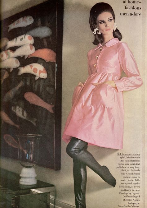 Wilhelmina Cooper for Vogue, 1965 1965 Fashion, Sixties Style, 70s Photos, 1960 Fashion, Vogue Editorial, 60's Style, Swinging 60s, 1960's Fashion, Mod Squad