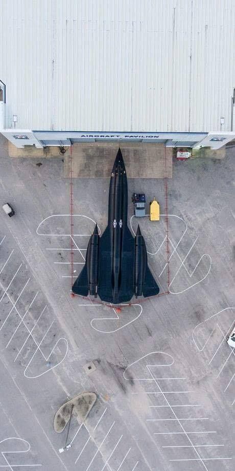 Blackbird Sr 71, Vojenský Humor, Sr71 Blackbird, Lockheed Sr-71 Blackbird, Lockheed Sr 71, Photo Avion, Spy Plane, Stealth Aircraft, Sr 71 Blackbird