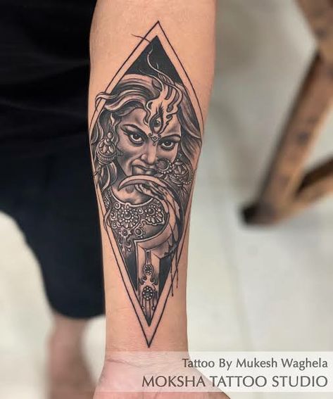 Kali Maa Tattoo, Moksha Tattoo, Maa Tattoo Designs, Maa Tattoo, Kali Tattoo, Ma Tattoo, Camera Tattoos, Kali Maa, Geometric Sleeve Tattoo