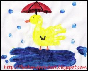 Rainy Day Handpint Duck with Umbrella - Fun Handprint Art Handprint Duck, Handprint Calendar, Weather Crafts, April Crafts, Footprint Crafts, Footprint Art, Handprint Crafts, Daycare Crafts, Handprint Art