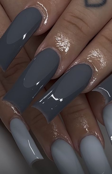 Gray Sweater Nails, Gray Nail Ideas, Grey Fall Nails Designs, Short Gray Nails, Fall Grey Nails, Gray Fall Nails, Gray Nails Acrylic, Dark Acrylic Nails, September Nails