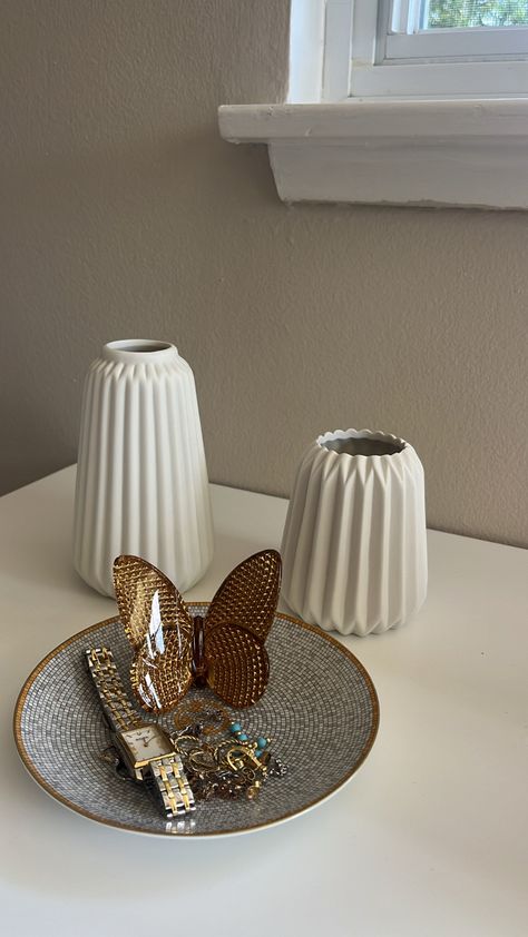 Baccarat Butterfly Decor, Baccarat Butterfly, Hermes Plates, Perfume Decor, Butterfly Decor, Aesthetic Decor, Butterfly Decorations, White Vases, Baccarat