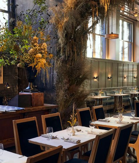 La Mercerie Cafe at the Roman and Williams Guild | New York Le Mercerie Nyc, Roman Williams Guild, Roman And Williams Guild, La Mercerie Nyc, Yellow Kitchen Walls, Roman And Williams, Food Mood, Outdoor Dining Spaces, Private Dining Room