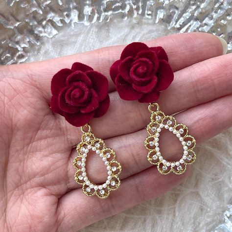 Beauty and the beast rose flower earrings, Red velvet earrings, Pearl lace teardrop dangle, Antique Victorian gold vintage style earrings by WithHerNYC on Etsy Gatsby Vibes, Beauty And Beast Rose, Velvet Earrings, Red Rose Earrings, Minimalist Ear Cuff, Romantic Princess, Beauty And Beast, Velvet Flower, Princess Earrings